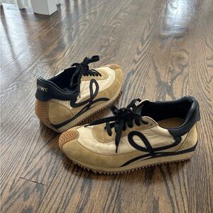 Loewe Sneakers size 37